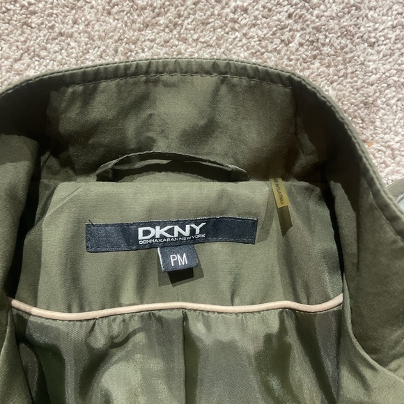 DKNY Army Green Belted Trench Coat - Picture 5 of 5
